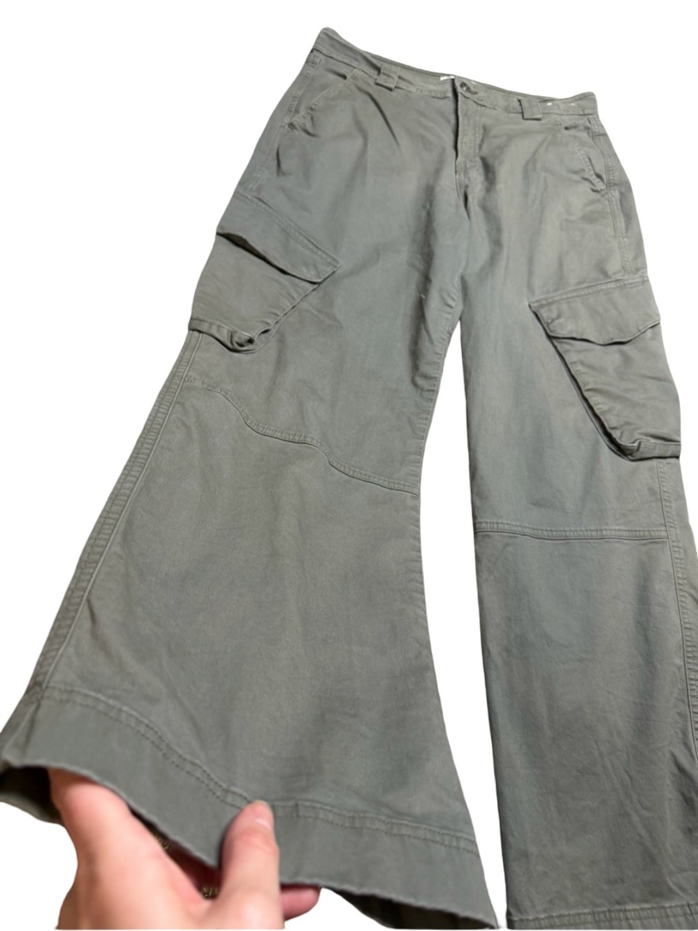 ✨🖤 Abercrombie & Fitch Wide Leg Cargo Pants Size 29 / 8R 🖤✨ - Picture 3 of 6